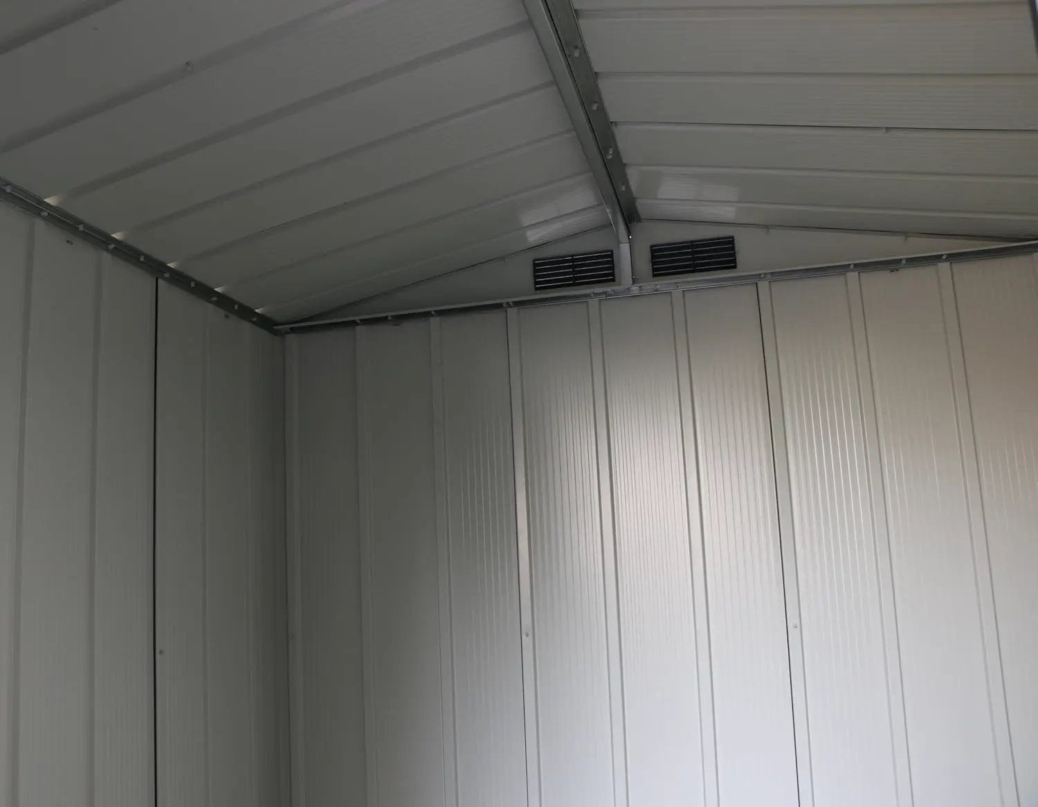 Abri de jardin en métal en acier vert vue 10