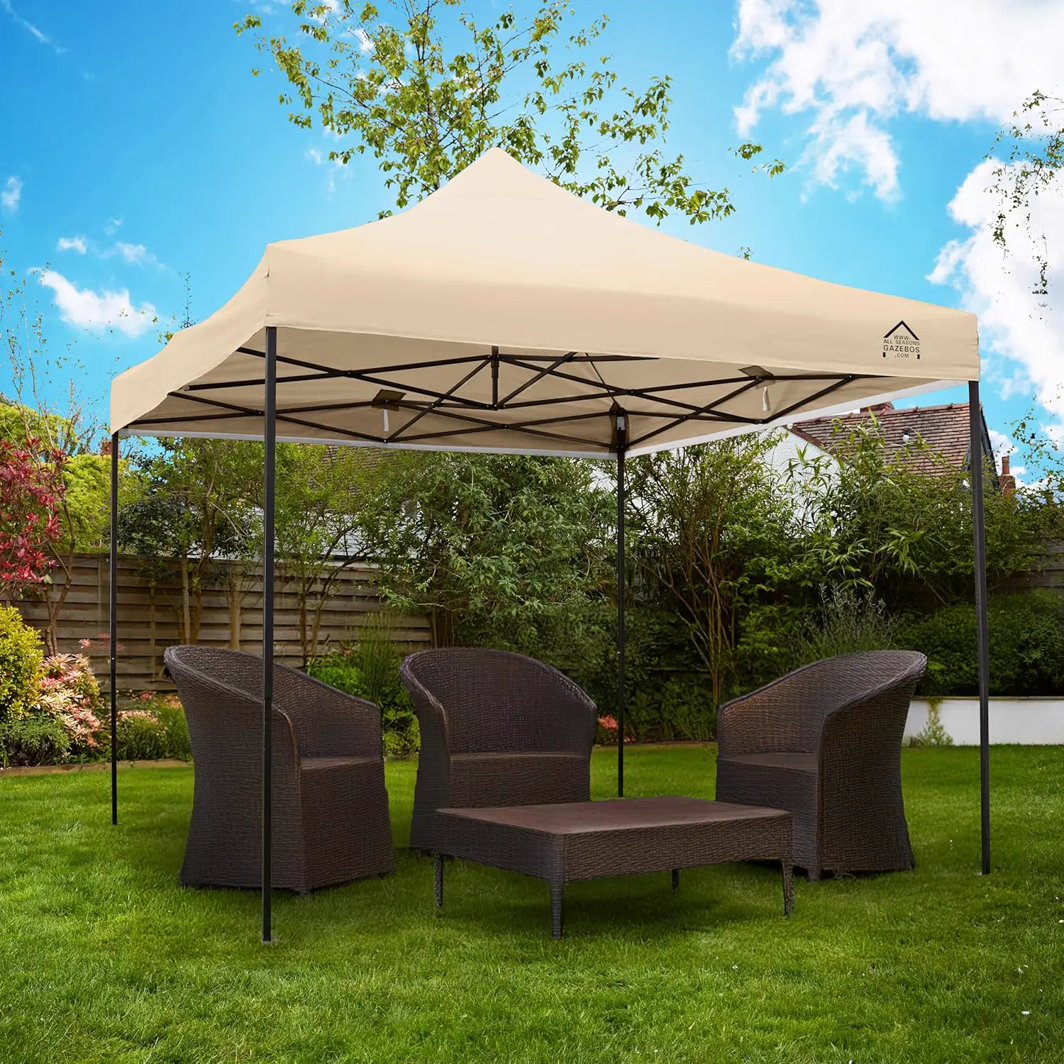 Tonnelle en acier beige 3x3m vue 3