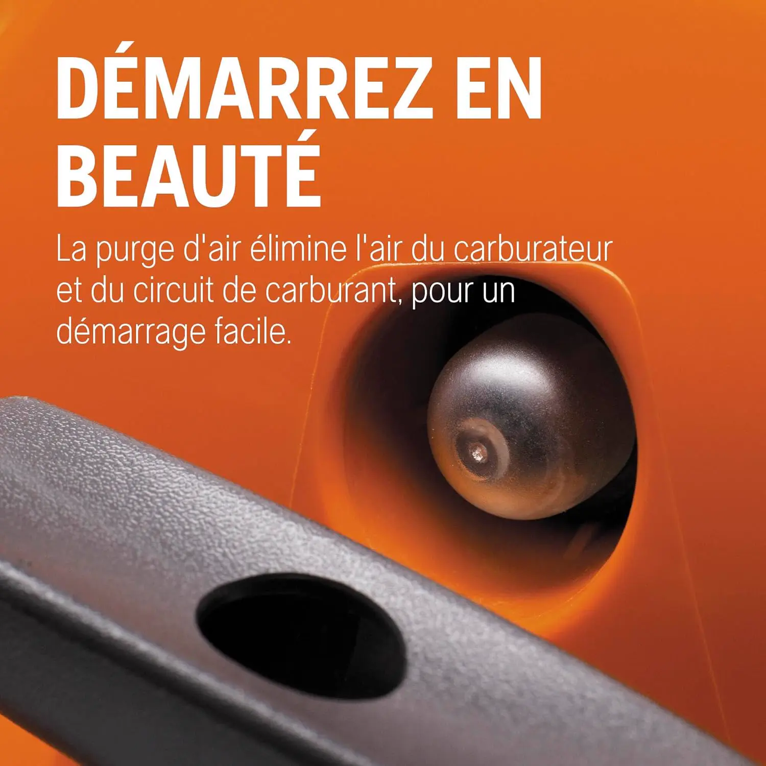 Tronçonneuse thermique en bois vue 4