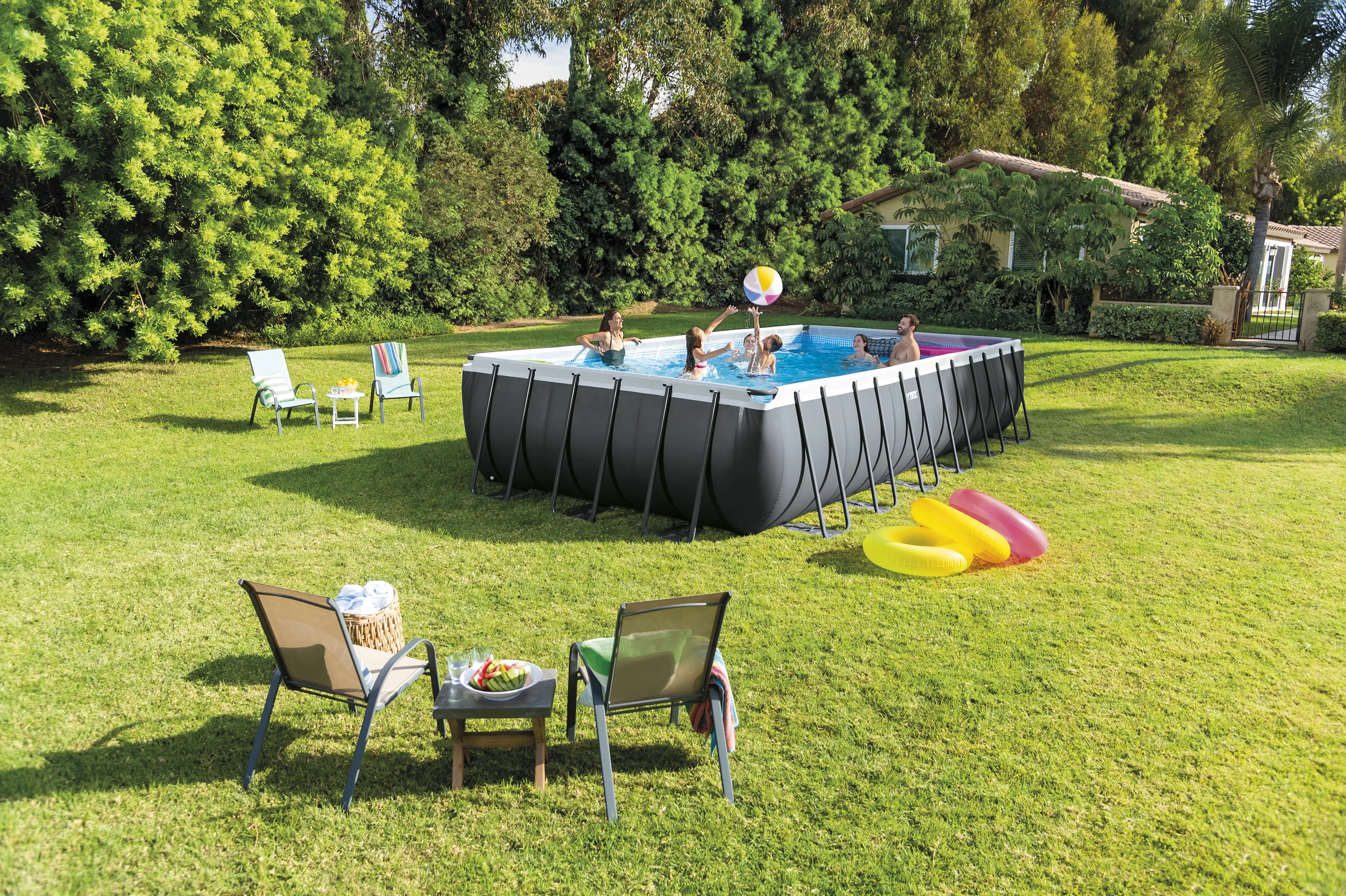 Robot piscine Intex robot aspirateur fond et parois zx300 — contenu détaillé 1