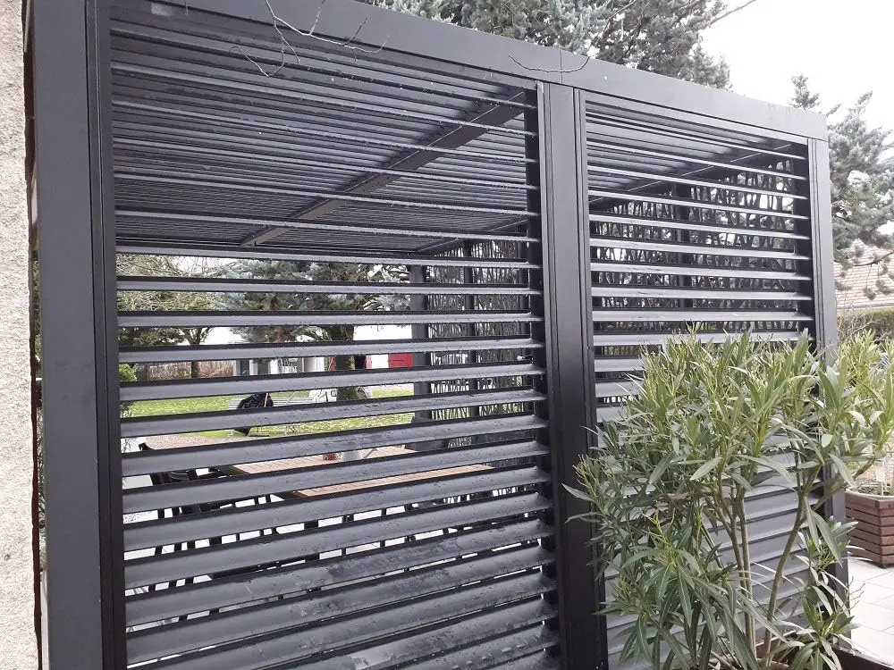 Pergola en aluminium gris 10,8 m² vue 2