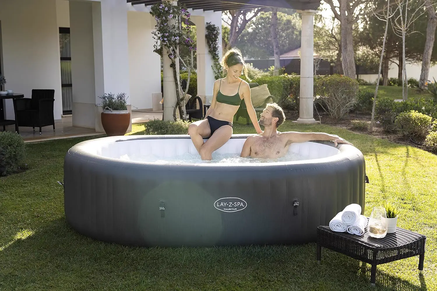 Spa gonflable 6 personnes 7 places 180 x 71 cm vue 17