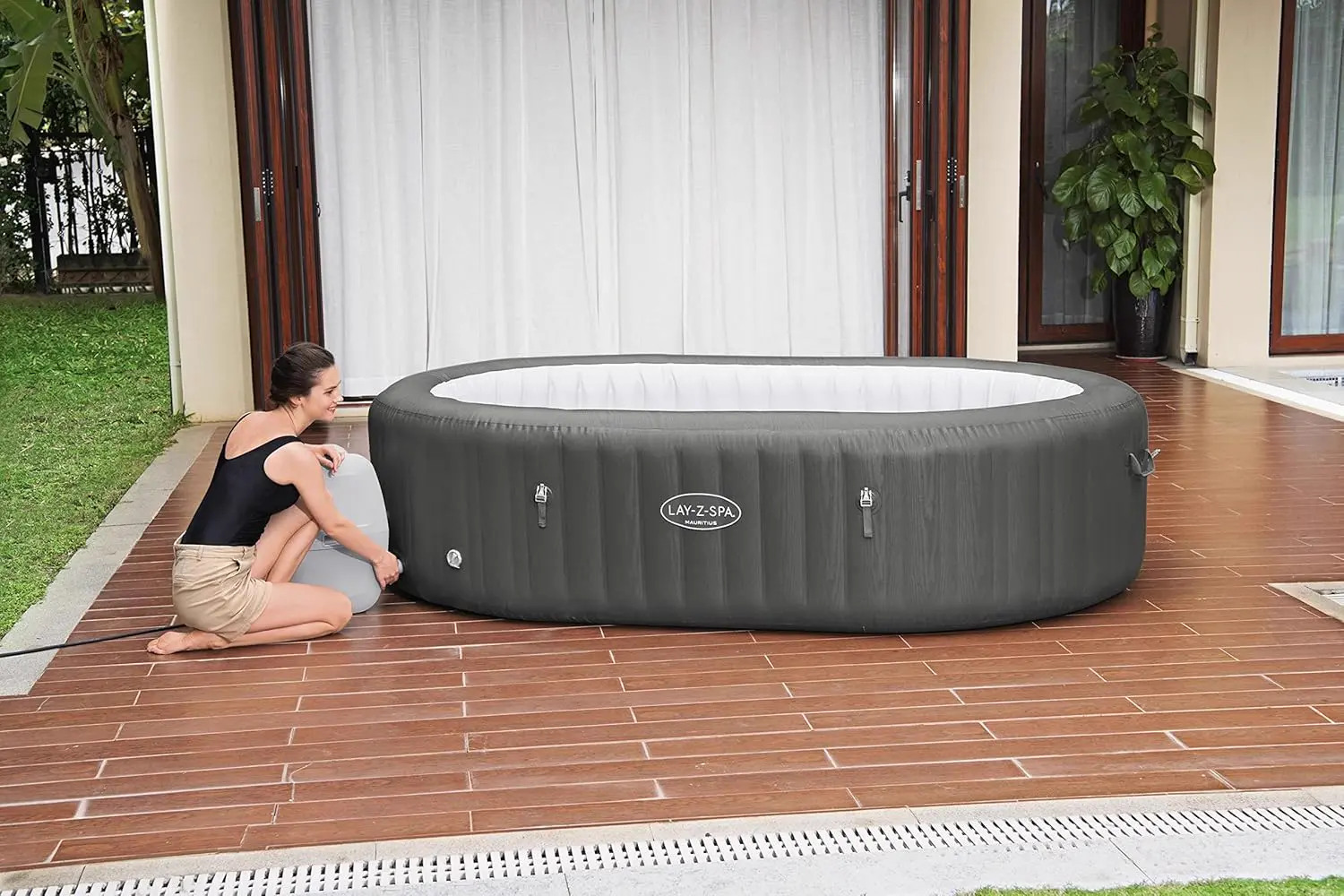 Spa gonflable 6 personnes 7 places 180 x 71 cm vue 31