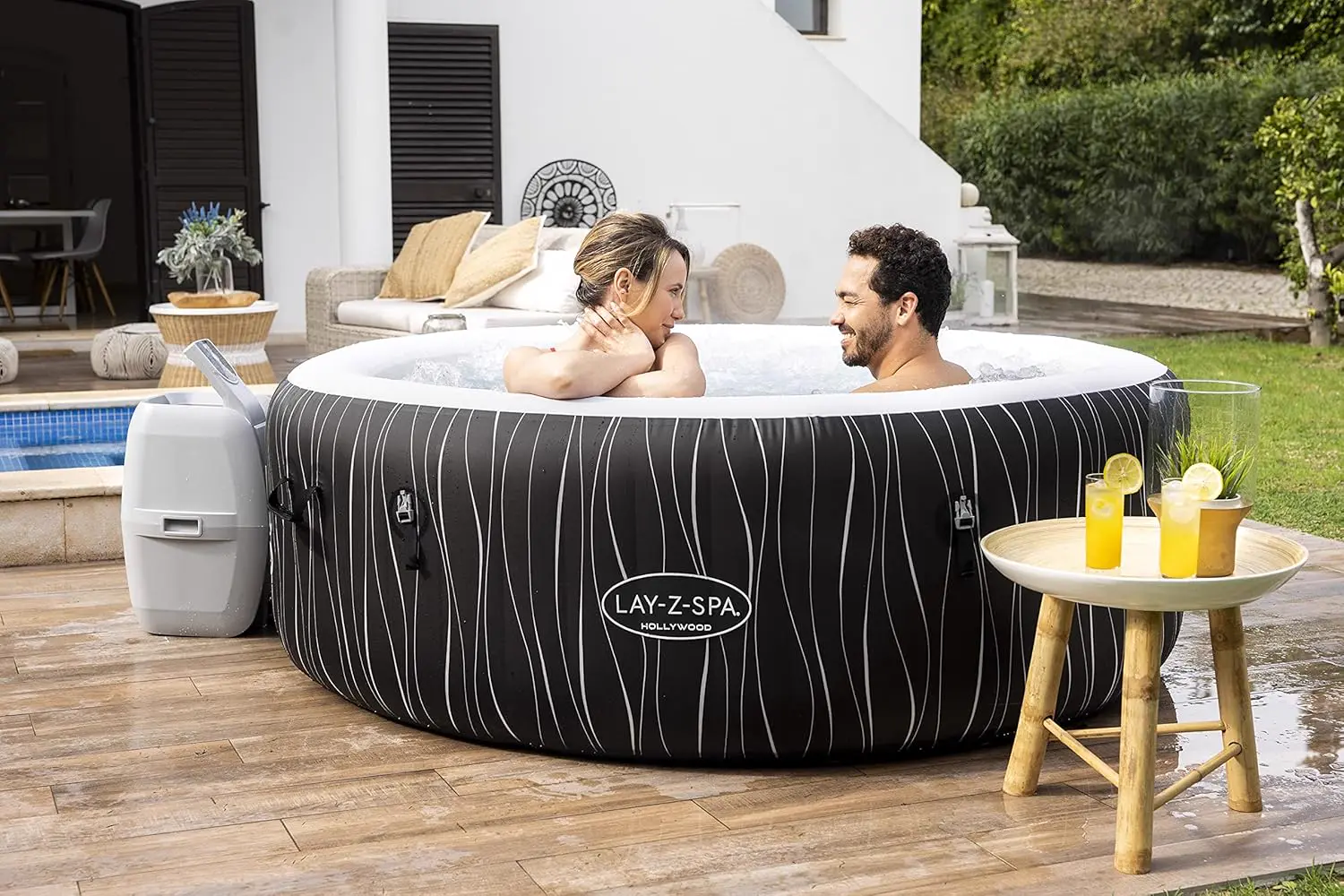 Spa gonflable 2 personnes 6 places 196 x 66 cm vue 19