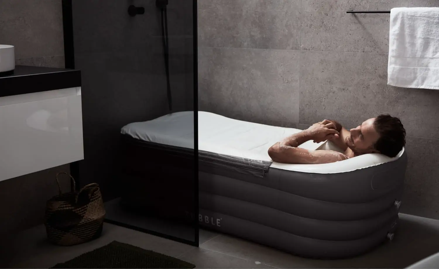 Spa gonflable 2 personnes 143 x 71 cm vue 3