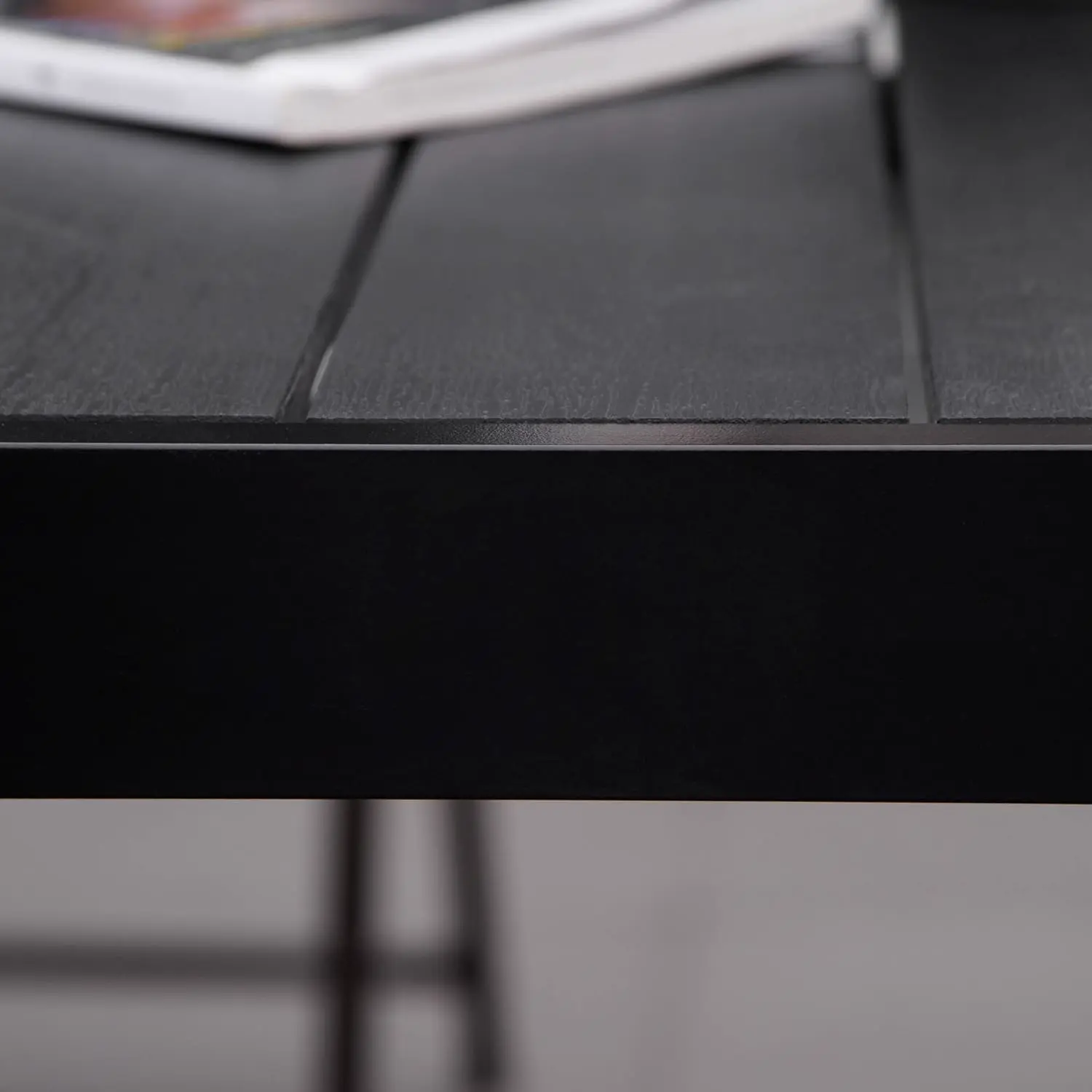 Table de jardin 8 places en aluminium noir 90 x 74 cm vue 9