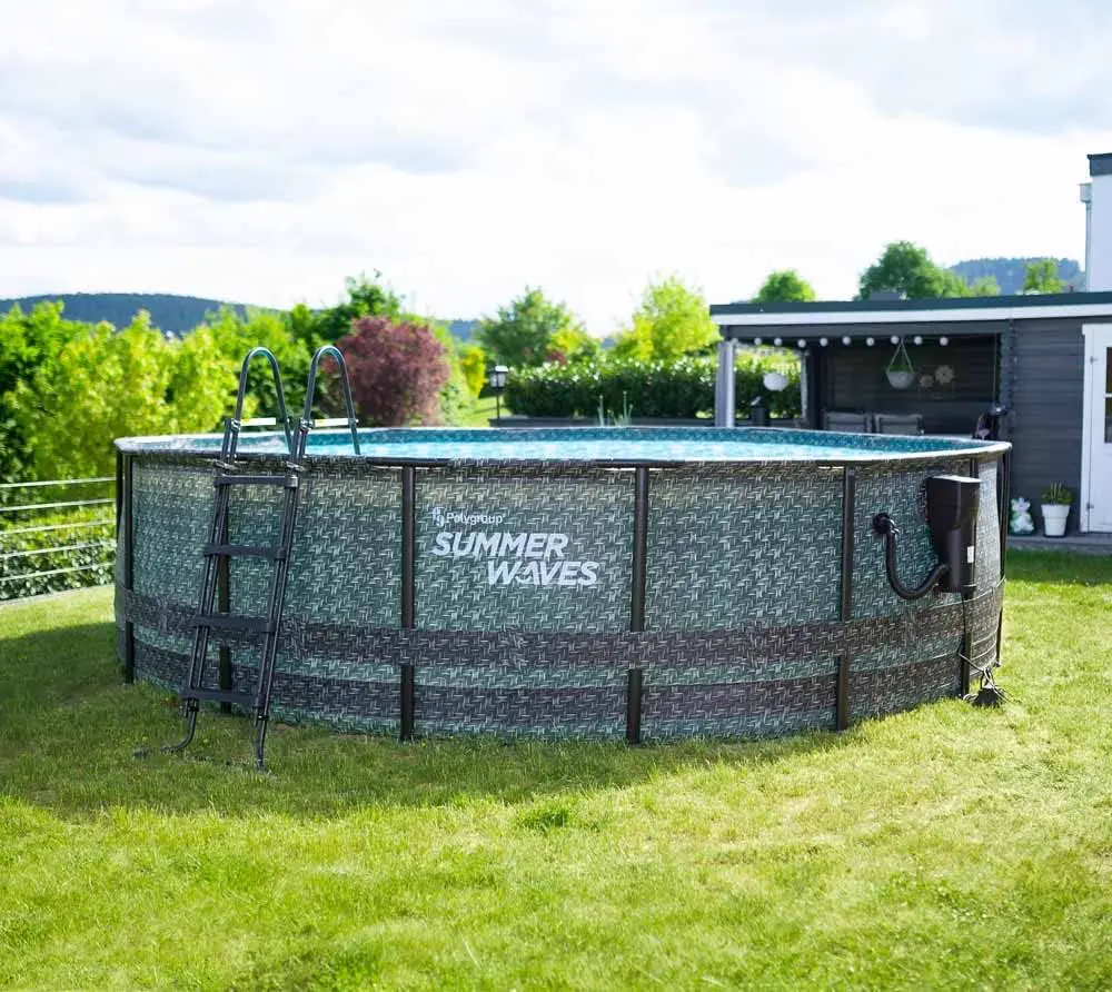 Piscine hors sol en rotin gris 488 x 122 cm vue 2