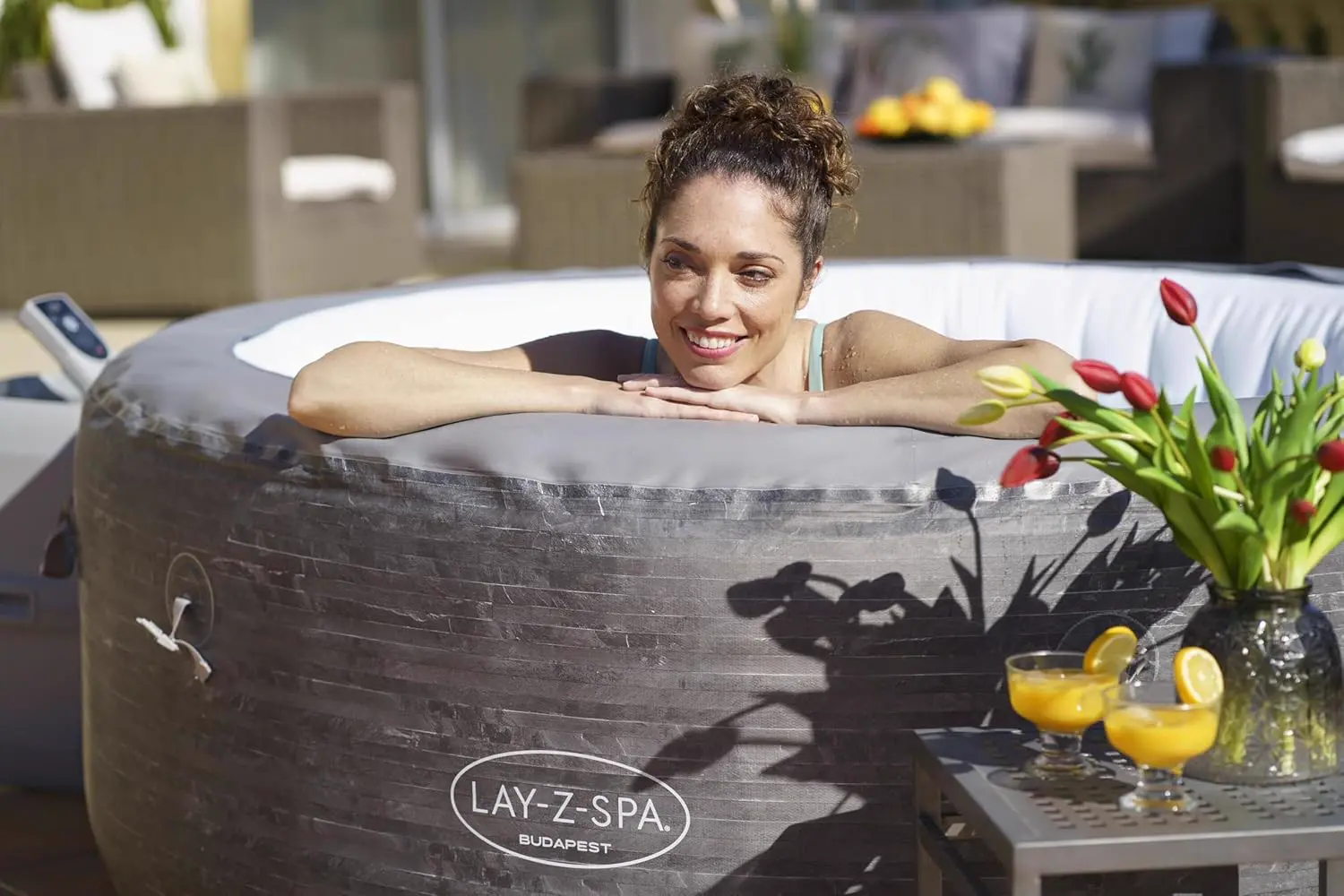 Spa gonflable 6 personnes 6 places gris 196 x 66 cm vue 2