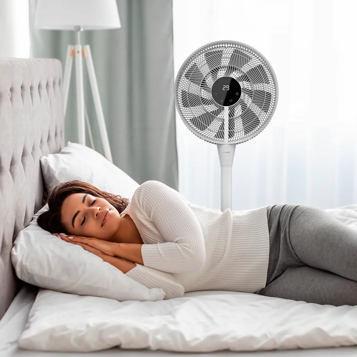 Ventilateur Cecotec - Ventilateur sur Pied EnergySilence 1000… vue 2