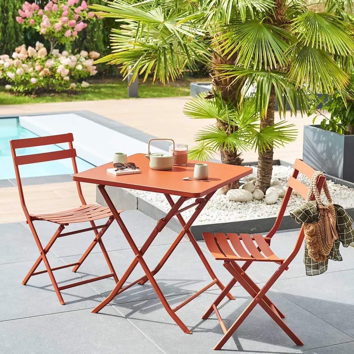 Table de jardin en acier 70 x 70 vue 2