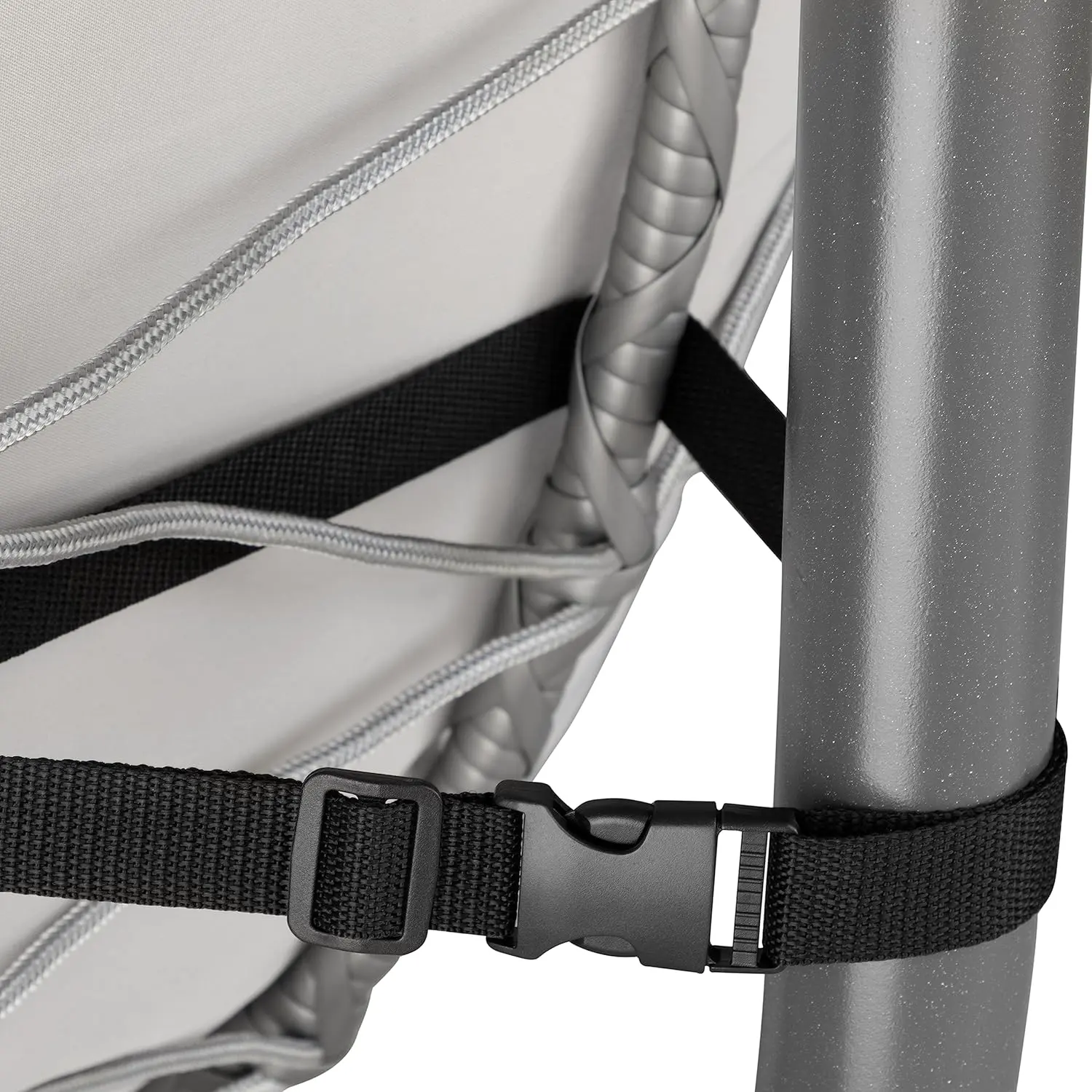 Fauteuils suspendus en acier gris vue 6