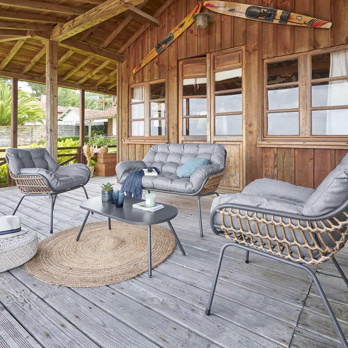 Salon de jardin 4 places en acier gris 0,77 x 1,48 m vue 7