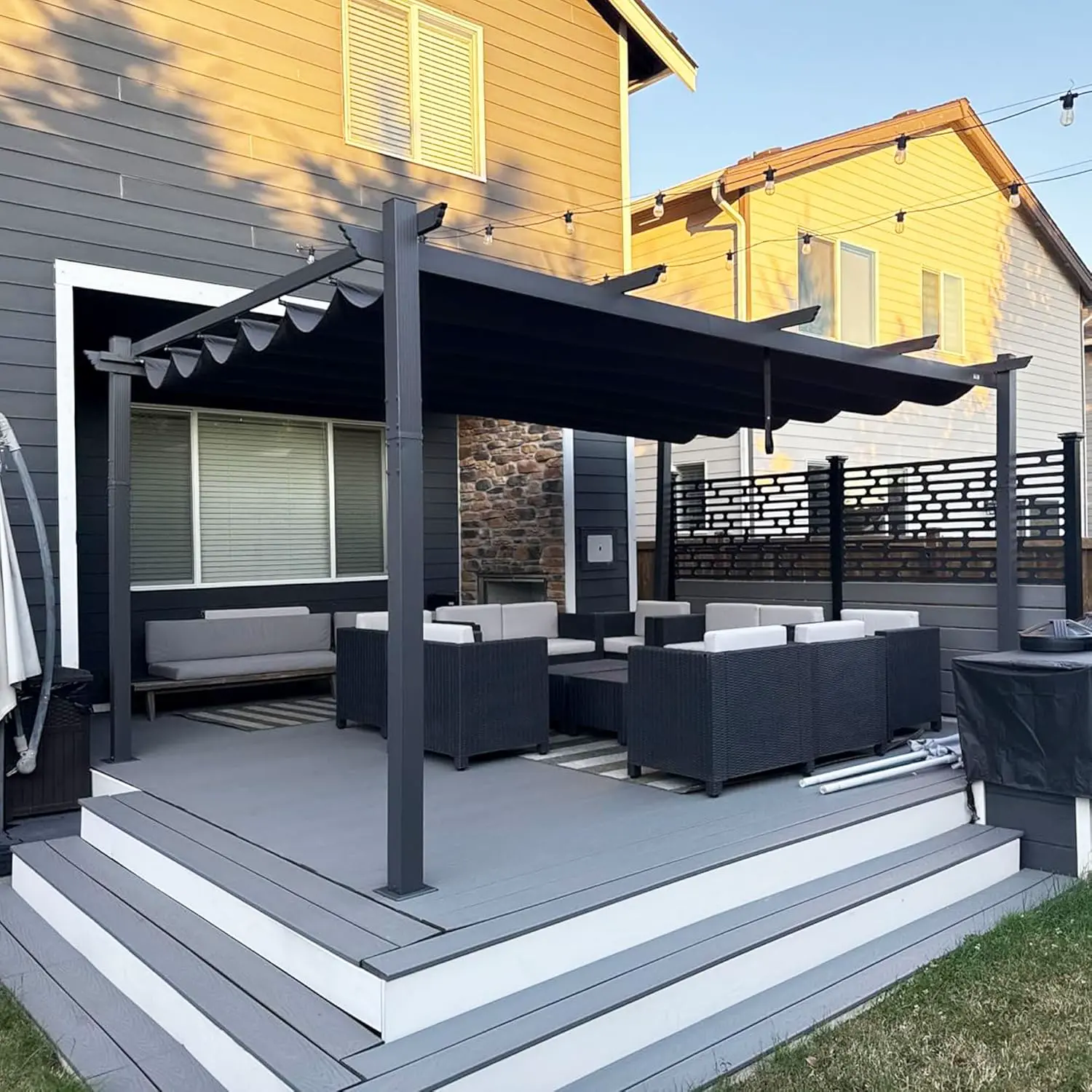 Pergola en aluminium gris 15,2 m² vue 2