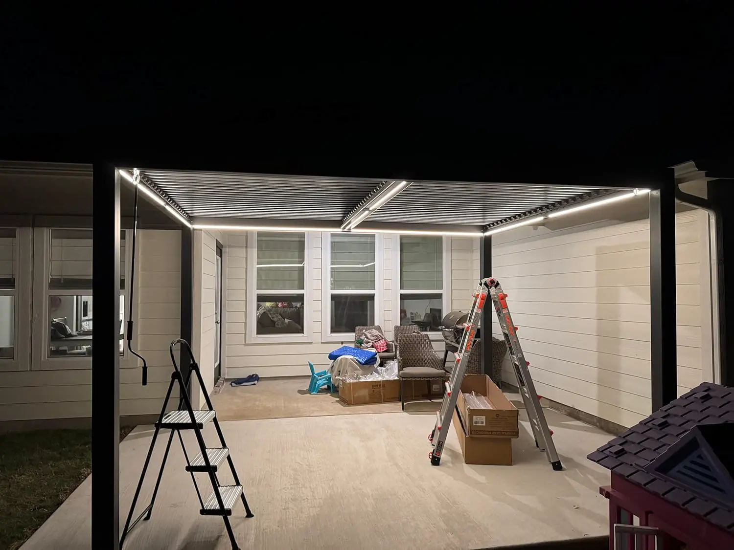 Pergola en aluminium gris 24 m² vue 2