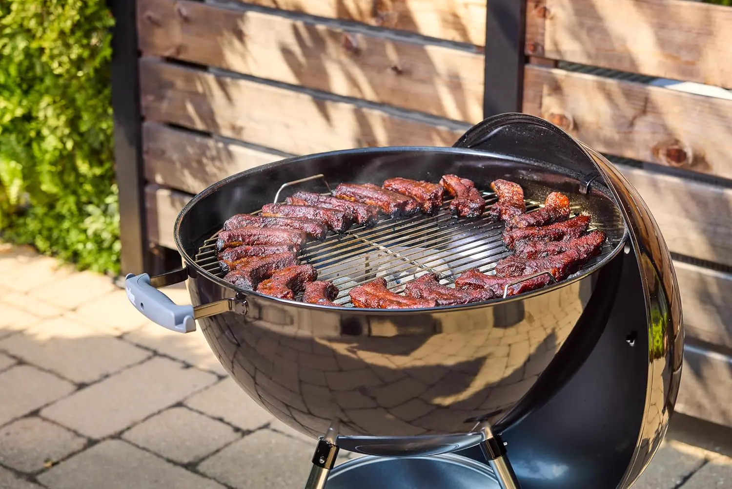 Barbecue weber en acier noir vue 18
