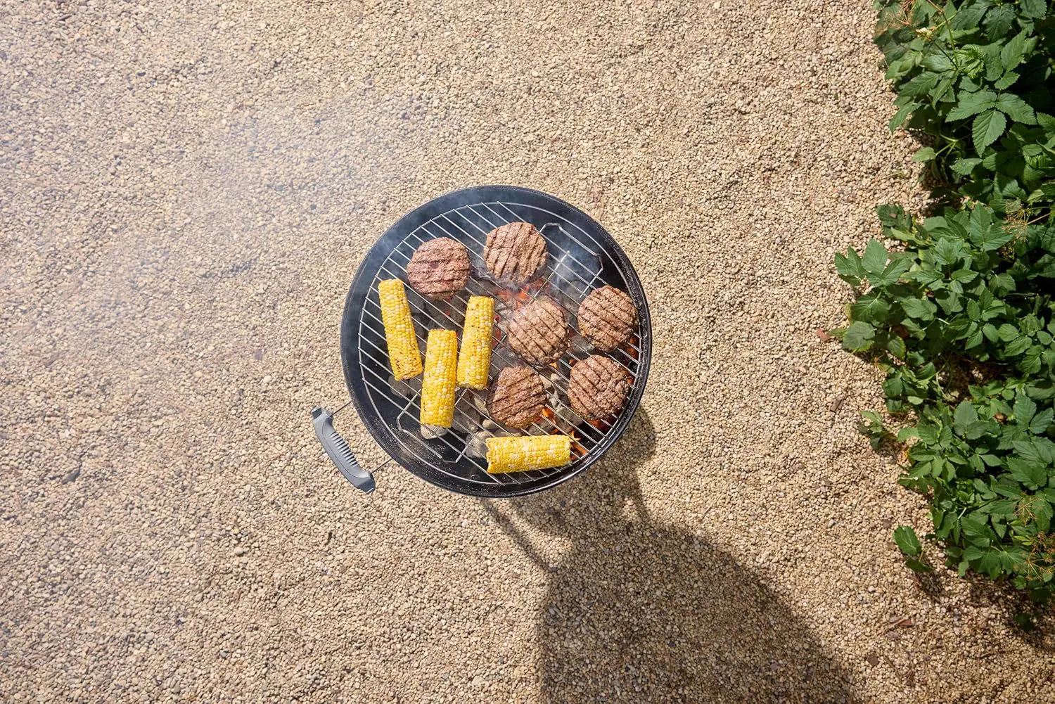 Barbecue weber en acier noir vue 15