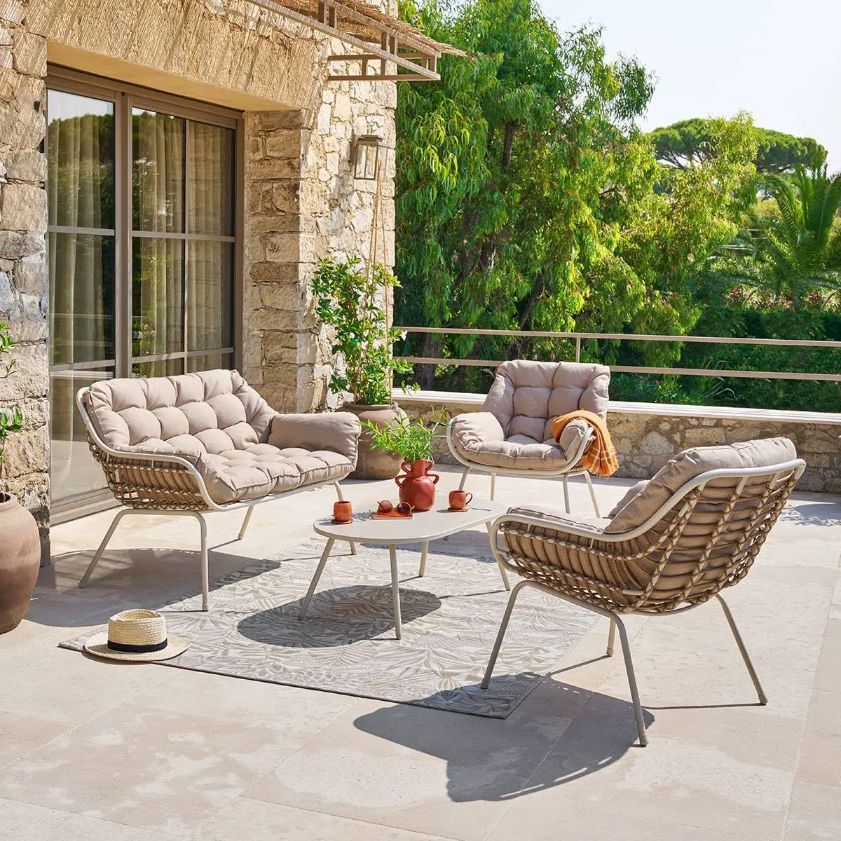 Salon de jardin 4 places en acier beige 1,48 x 0,77 m vue 6