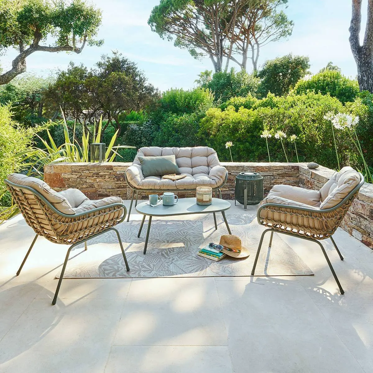 Salon de jardin 4 places en acier vert 1,48 x 0,77 m vue 6