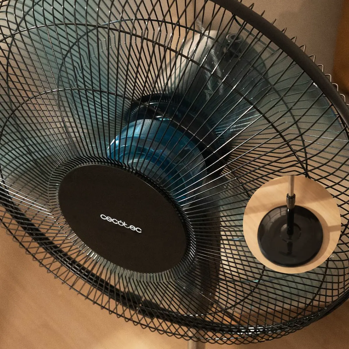 Ventilateur blanc vue 8