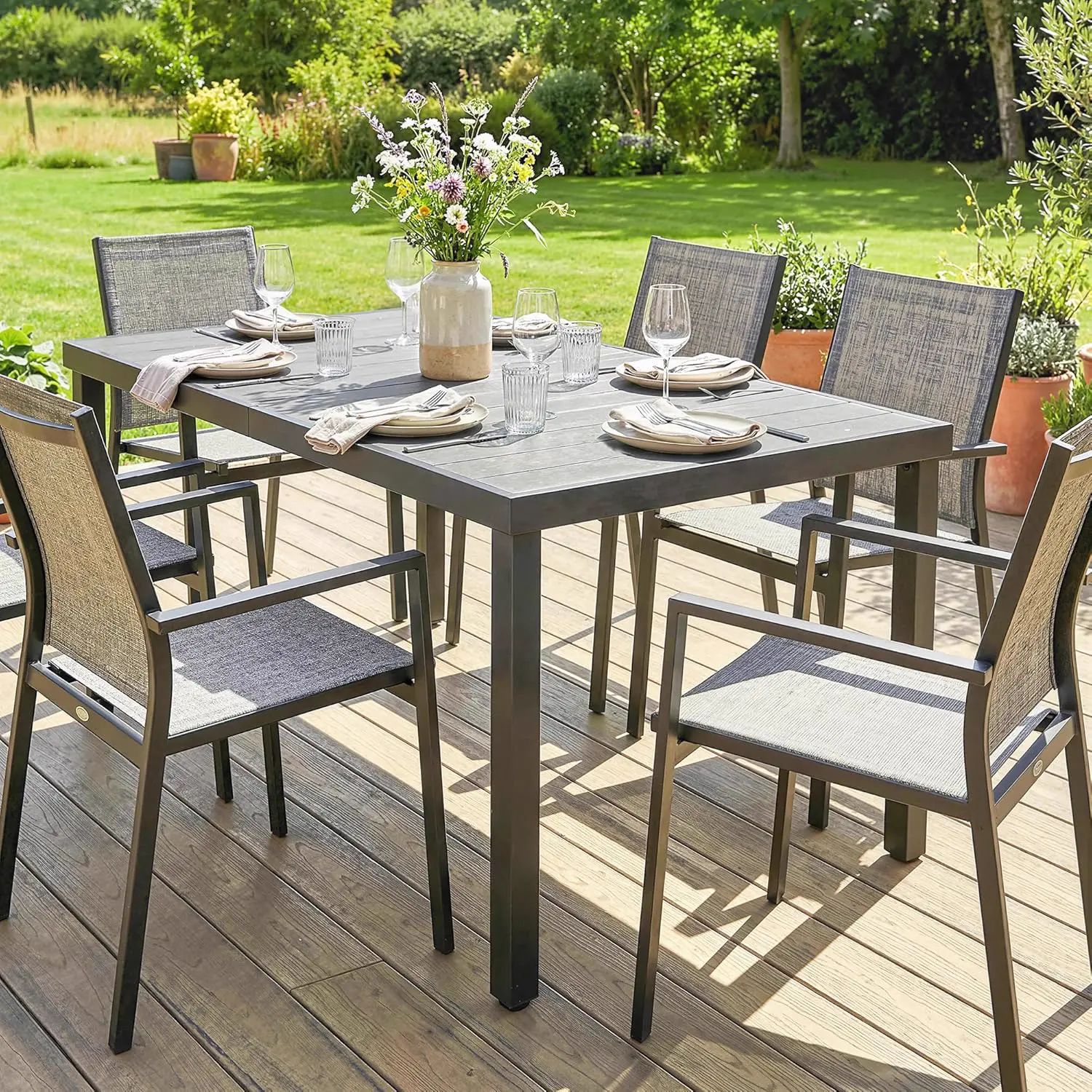 Table de jardin 6 places en bois gris 90 x 74 cm vue 8