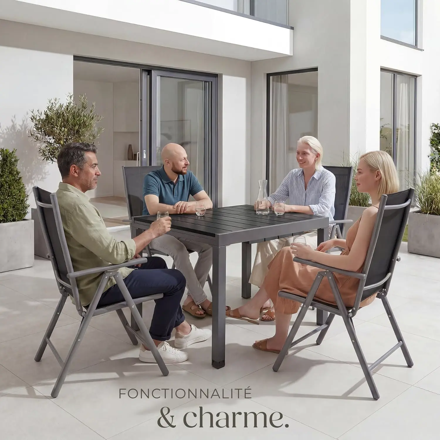 Table de jardin 6 places en aluminium noir 80 x 74 cm vue 2